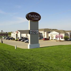 Parkfield Inn - Clinton